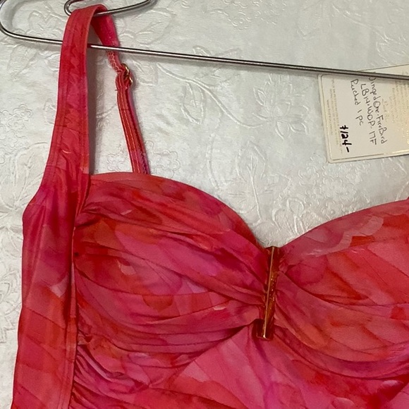 Lisa Blue WINGED ONES Ruched 1pc - FireBird (#14) - Picture 5 of 15